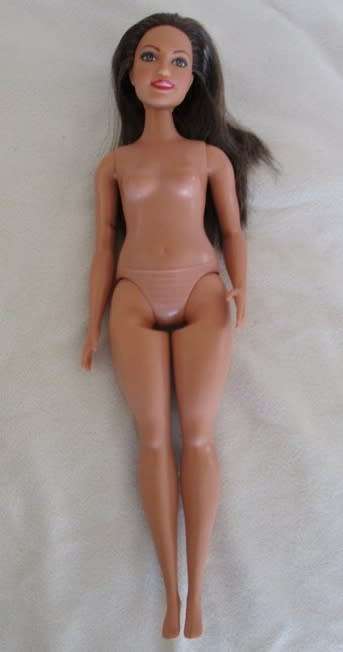 NEW SHAPE CURVY BARBIE WITH BEAUTIFUL BROWN EYES!!