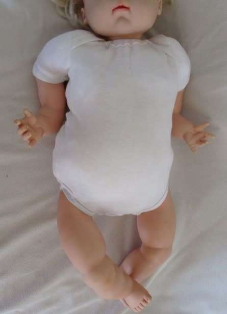 JUST THE SWEETEST 52CM TALL VINTAGE BABY DOLL WITH GORGEOUS BIG OPEN/CLOSE EYES!!