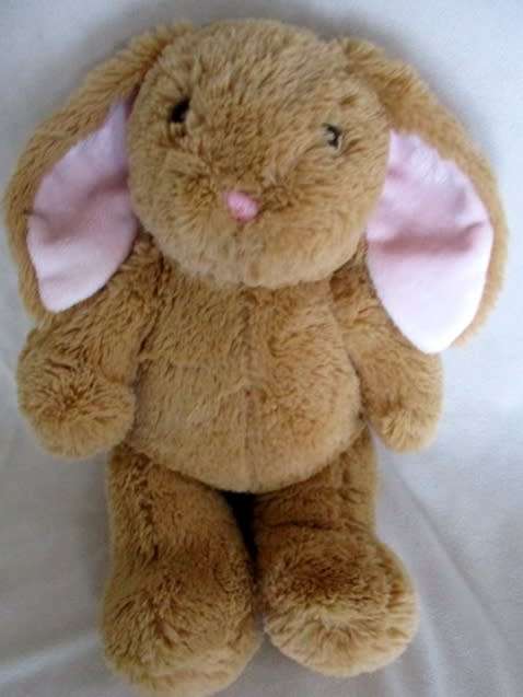 A LARGE COLLECTABLE BUILD A BEAR BUNNY RABBIT!!