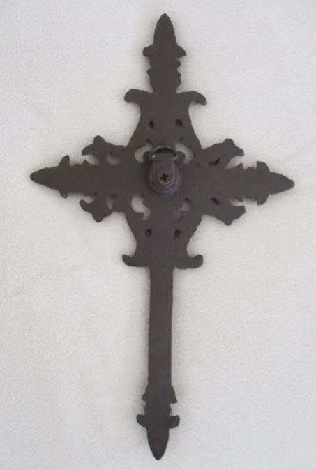 STUNNING CAST IRON FLEUR DE LIS CROSS