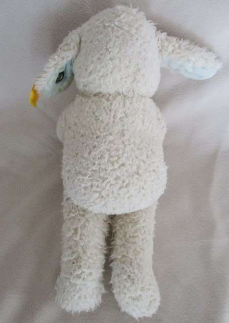 21CM TALL STEIFF LAMB WITH STEIFF BUTTON IN EAR - EAN NO.232374