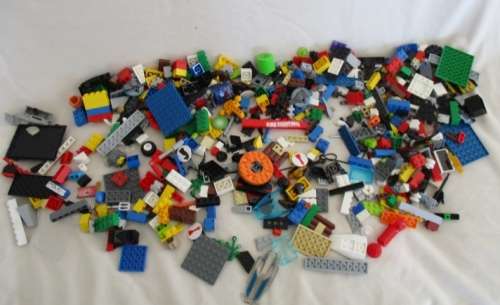 BARGAIN TIME! - LOT 3 - WELL OVER 500 PIECES OF REAL LEGO!!