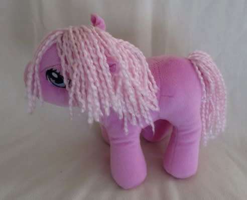A HASBRO G3 PLUSH MY LITTLE PONY - PINKIE PIE