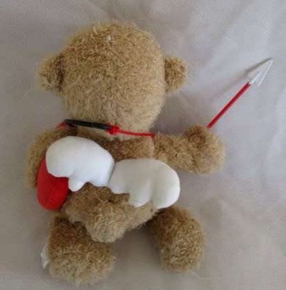 CUTE LITTLE B B DIREKT, GERMANY CUPID BEAR WITH SIGNATURE SKEW SMILE!