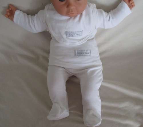 VERY LARGE VINTAGE 1997 SIMBA 62CM TALL BABY ANGEL DOLL IN GORGEOUS, NEW LILY 'N JACK OUTFIT