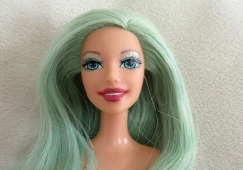 A VERY PRETTY MATTEL FAIRYTOPIA BARBIE DOLL - NO WINGS
