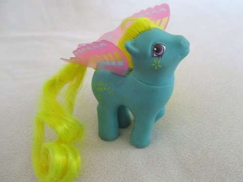 ADORABLE HASBRO G1 MY LITTLE PONY - BABY BUZZER - WITH WINGS - 1985 - MADE IN HONG KONG