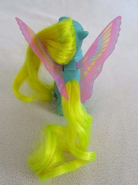 ADORABLE HASBRO G1 MY LITTLE PONY - BABY BUZZER - WITH WINGS - 1985 - MADE IN HONG KONG