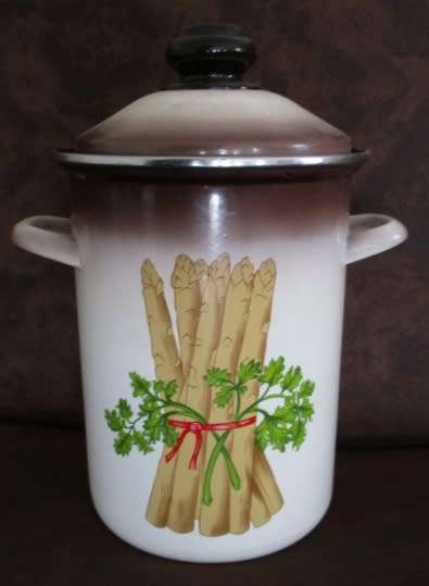 HOW RARE IS THIS!! A VINTAGE ENAMEL ASPARAGUS POT - COOK ASPARAGUS THE PROPER WAY!