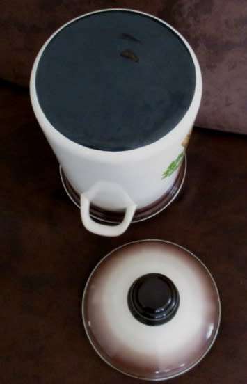 HOW RARE IS THIS!! A VINTAGE ENAMEL ASPARAGUS POT - COOK ASPARAGUS THE PROPER WAY!
