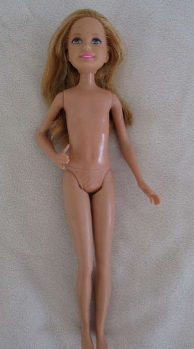 NOT OFTEN FOUND - BARBIE'S 'TWEENER' SISTER STACIE!