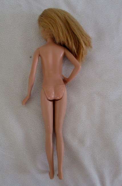 NOT OFTEN FOUND - BARBIE'S 'TWEENER' SISTER STACIE!