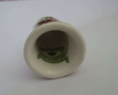 THIMBLE NO 18 - PORCELAIN - MASON'S ENGLAND