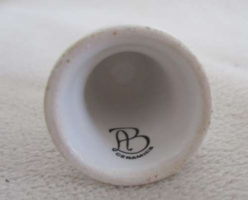 THIMBLE NO 20 - PORCELAIN - AB CERAMICS SOUTH AFRICA