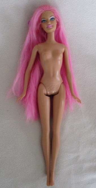 MATTEL BARBIE DOLL WITH LOVELY LONG SOFT PINK HAIR