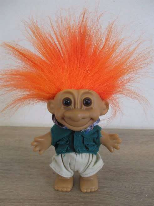 CUTE RUSS BERRIE TROLL IN ORIGINAL OUTFIT!!