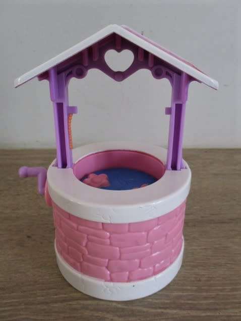 HASBRO G3 MY LITTLE PONY - CRYSTAL CROWN WITH WISHING WELL AND BRUSH