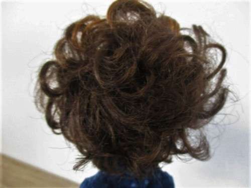 UNUSUAL 2001 MGA BRATZ DOLL WITH SHORT CURLY BOB