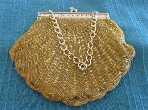 BEAUTIFUL VINTAGE BEADED HANDBAG