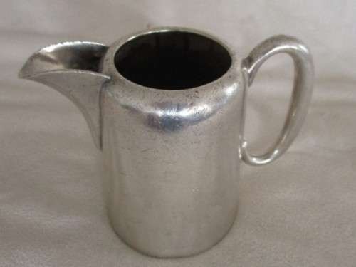 SET OF VINTAGE 1930's WALKER AND HALL SHEFFIELD A1 HARD & SILVER SOLDERED COFFEE POTS AND CREAMERS
