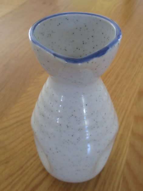 SEVEN PIECE ORIENTAL SAKE SET - SIGNED ON BASE