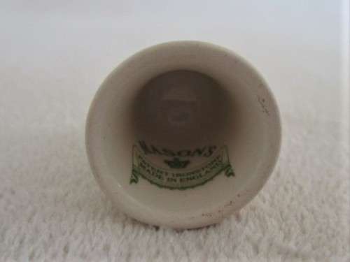 THIMBLE NO DD - PORCELAIN - MASONS, ENGLAND