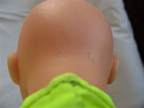 A VERY COLLECTABLE TINY 2010 COROLLE BABY DOLL