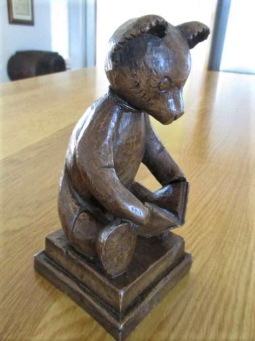 FOR THE ARDENT ARCTOPHILE - VINTAGE HAZELBURY HOUSE, GLOUCESTER, ENGLAND HAND CRAFTED WOODEN BEAR