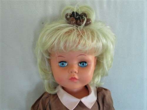 BEAUTIFUL LARGE 54CM TALL VINTAGE WALKING DOLL WITH BEAUTIFUL BLUE EYES