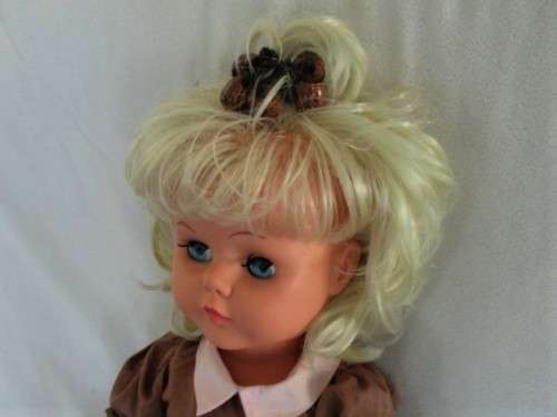 BEAUTIFUL LARGE 54CM TALL VINTAGE WALKING DOLL WITH BEAUTIFUL BLUE EYES