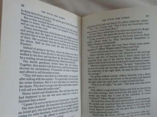 1974 HARDCOVER - ONE OF THE NANCY DREW SERIES - THE WITCH TREE SYMBOL