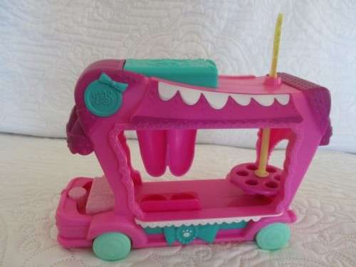 NO.35 - HASBRO LITTLEST PET SHOP - SWEET DELIGHTS TRUCK