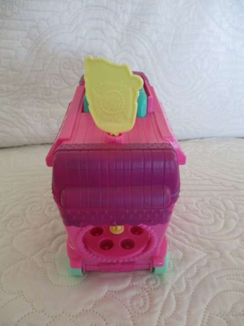 NO.35 - HASBRO LITTLEST PET SHOP - SWEET DELIGHTS TRUCK