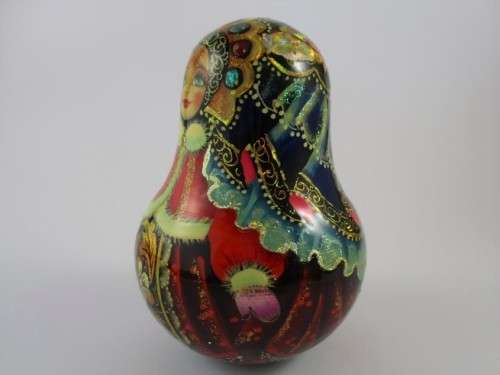 EXQUISITE VINTAGE RUSSIAN HAND PAINTED MATRYOSHKA/BABUSHKA ROLY POLY CHIME BALL - SIGNED ON BASE