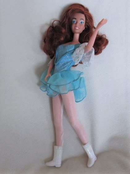 ORIGINAL 1997 GALOOB 20TH CENTURY FOX  DISNEY'S ANASTASIA BARBIE DOLL - ARTICULATED ELBOWS & WAIST