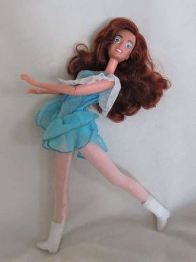 ORIGINAL 1997 GALOOB 20TH CENTURY FOX  DISNEY'S ANASTASIA BARBIE DOLL - ARTICULATED ELBOWS & WAIST