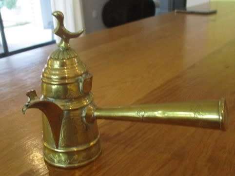 VINTAGE VERY ORNATE ENGRAVED BRASS TURKISH CEZVE/COFFEE POT