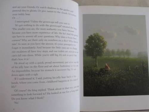 HARD COVER - A CHARMING BED TIME STORY - LITTLE KING DECEMBER BY AXEL HACKE - GREAT CONDITION