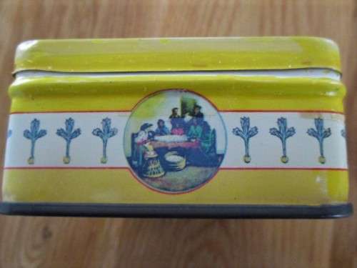 RARE - AN OLD SPANISH SAFFRON TIN
