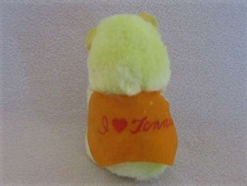 TINY COLLECTABLE NO 6. - VERY COLLECTABLE VINTAGE CLIP-ON HUGGER TOY - TENNIS LOVER