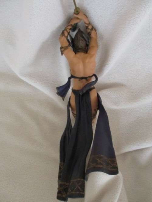BELIT DISGUISED AS STYGIAN PRIESTESS CONAN SERIES ONE WITH BOX - McFARLANE TOYS - 17.8CM (7 INCHES)