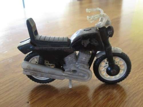 VINTAGE 1980 BUDDY L. CORP DIECAST CHIPS (CALIFORNIA HIGHWAY PATROL) MOTOR BIKE IN NEED OF TLC