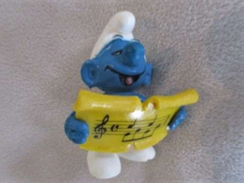 VINTAGE 1978 PEYO SCHLEICH SINGING SMURF MADE IN HONG KONG