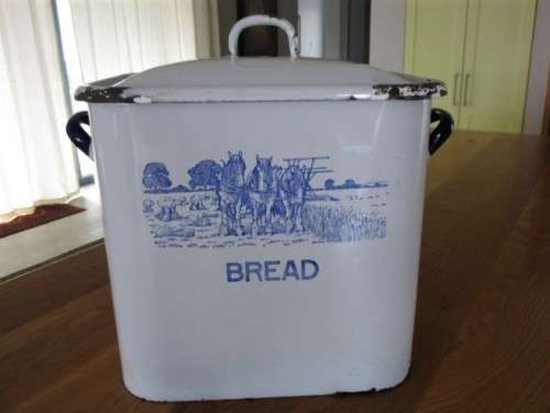A VERY LARGE VINTAGE BLUE AND WHITE ENAMEL BREAD BIN