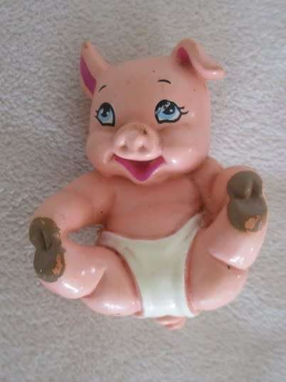CUTE MAGIC DIAPER PIG