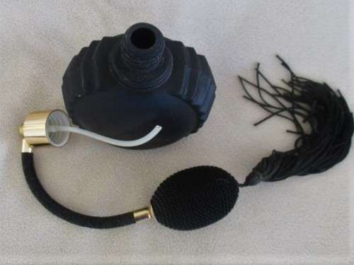 VINTAGE BLACK SATIN GLASS PERFUME BOTTLE/ATOMISER WITH ART DECOR FLAPPER LADY HEAD