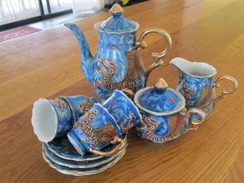 VINTAGE CHERRY CHINA VINTAGE RAISED DRAGON TEA SET - 13 PIECE