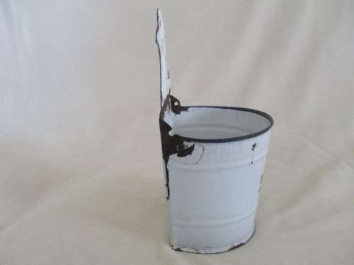 ANTIQUE 1890's/1900's GERMAN ENAMELWARE WALL-HANGING SALT 'BOX' - GREAT FOR KITCHEN HERBS!