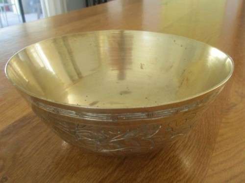 VINTAGE CHINESE BRASS BOWL WITH MYTHICAL BEAST DESIGN - SIGNED