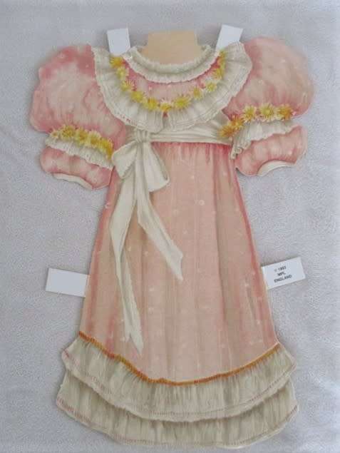 LARGE LADY JANE DRESS-ME  PAPER DOLL WITH FOUR DIFFERENT VICTORIAN OUTFITS IN ORIGINAL BOX